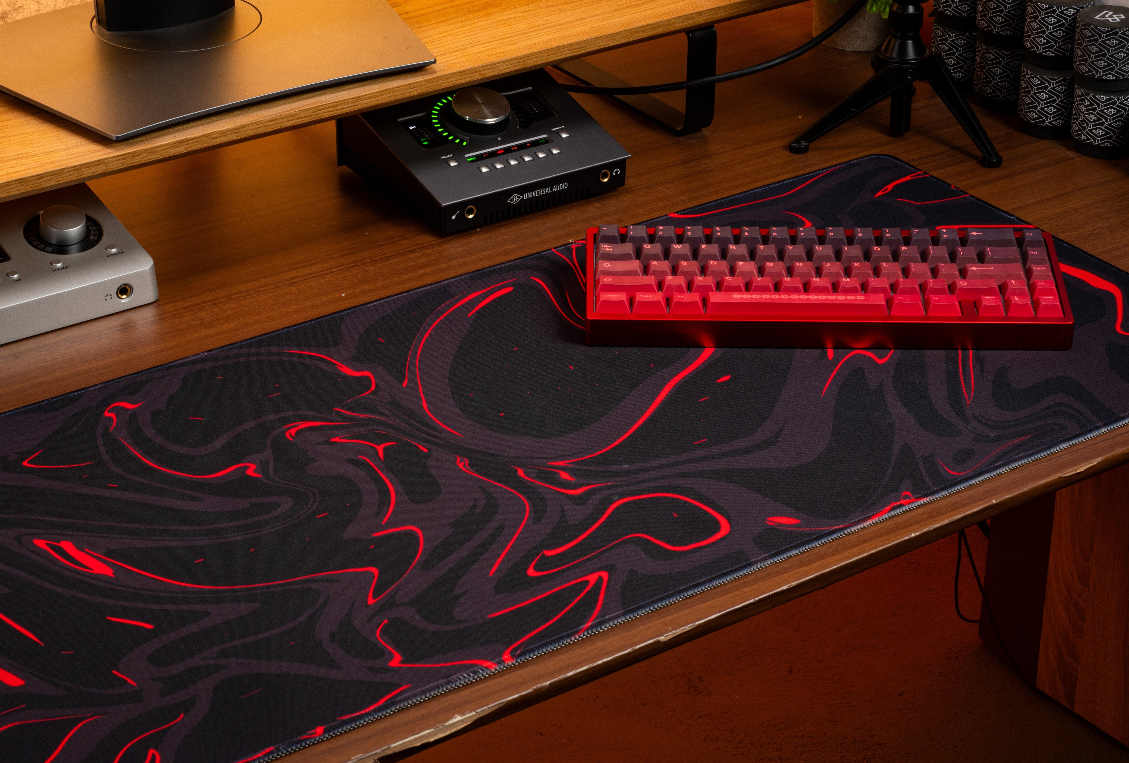 Marble Liquid V2 Desk Mat