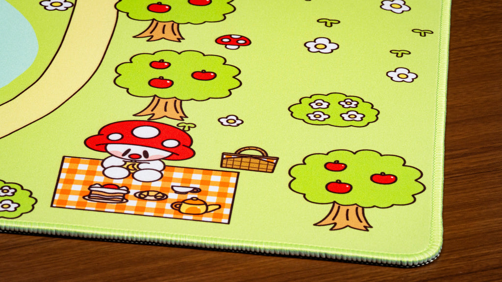 Mardeluna Picnic Desk Mat