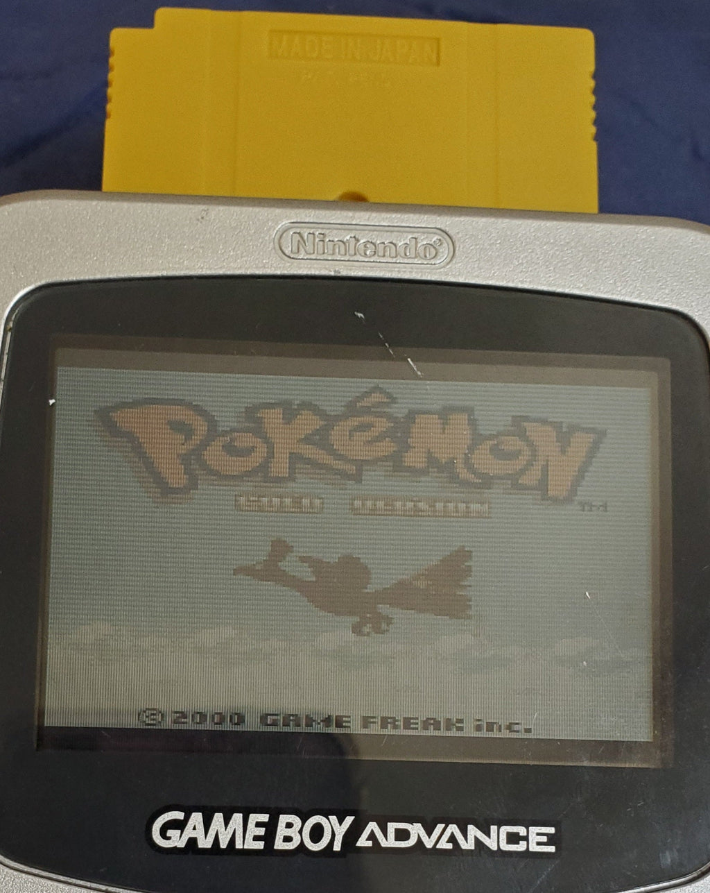 Pokemon Gold GBC Video Game Boy Color 2000