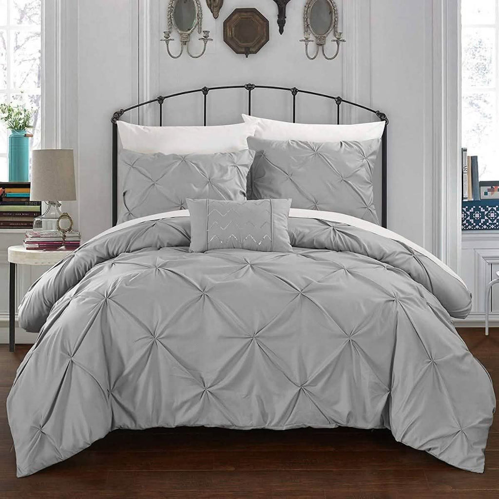 Armi Pinch-Pleated Microfiber Duvet Cover Set